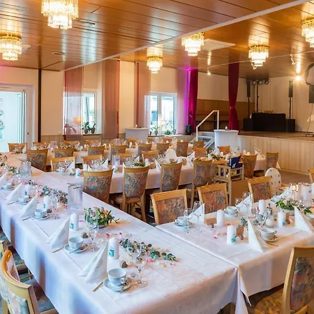 מלון Wolf-mertes 3*