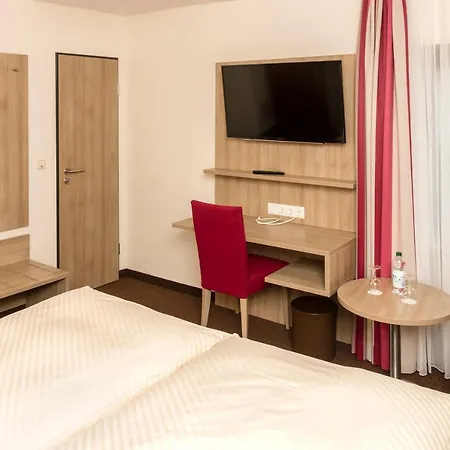 Wolf-mertes מלון